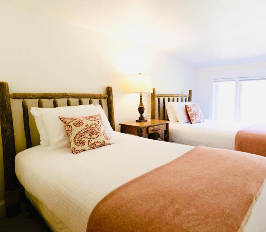 וודסטוק Kedron Valley Inn מראה חיצוני תמונה